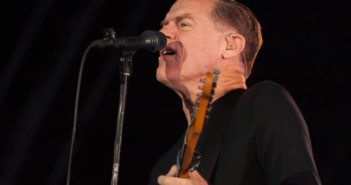 Bryan Adams