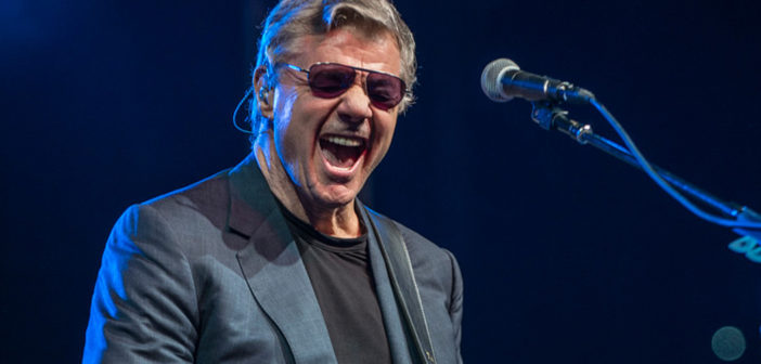 Steve Miller Band and Peter Frampton perform live at Starlight Theatre in Kansas City, Missouri on July 19