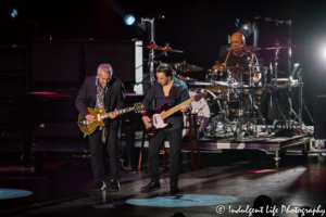 Neil Giraldo and band live in concert at Starlight Theatre May 5, 2017, Kansas City concert photography.
