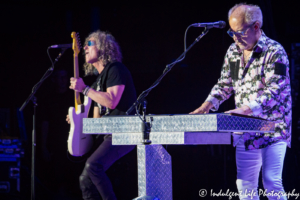Mick Jones and Bruce Watson of Foreigner live at Starlight Theatre in Kansas City, MO on August 15, 2017 | Foreigner 40th Anniversary Tour