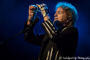 Jon Anderson of YES featuring ARW live in concert at Kauffman Center for the Performing Arts in Kansas City, MO on September 5, 2017 | Kauffman Center Events - Kansas City Concert Photography