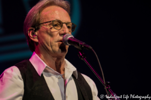 Dewey Bunnell of America the band live in concert at Ameristar Casino in Kansas City, MO on October 7, 2017 | Ameristar Casino Events - Kansas City Concert Photography