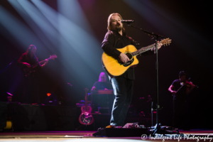 Travis Tritt with bass player Jimmy Fullbright, steel guitarist Mike Daly and multi-instrumentalist Brian Arrowood performing live at Star Pavilion inside Ameristar Casino Hotel Kansas City on April 27, 2018.