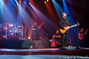 Travis Tritt with drummer LeJoe Young, bass player Jimmy Fullbright, steel guitarist Mike Daly and multi-instrumentalist Brian Arrowood live at Star Pavilion inside Ameristar Casino at Kansas City, MO on April 27, 2018.