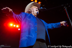 Legendary country music artist Johnny Lee live in concert at Ameristar Casino in Kansas City, MO on July 13, 2018.
