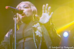 Tionne Watkins of TLC singing live at Star Pavillion inside of Ameristar Casino Kansas City on November 17, 2018.