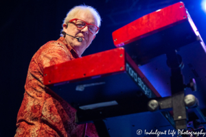 Shooting Star keyboardist Dennis Laffoon performing live at Ameristar Casino in Kansas City, MO on January 19, 2019.