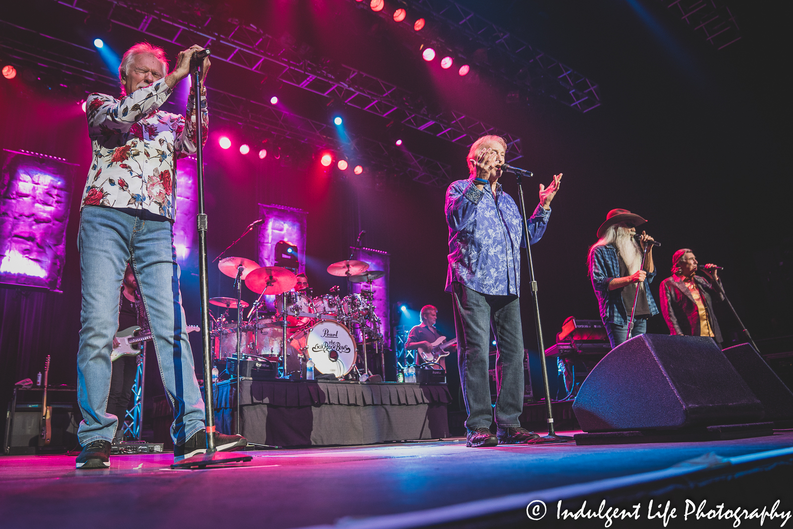 The Oak Ridge Boys kicking off their concert at Ameristar Casino in Kansas City, MO with the 1984 chart-topping country hit "Everyday" on September 24, 2021.
