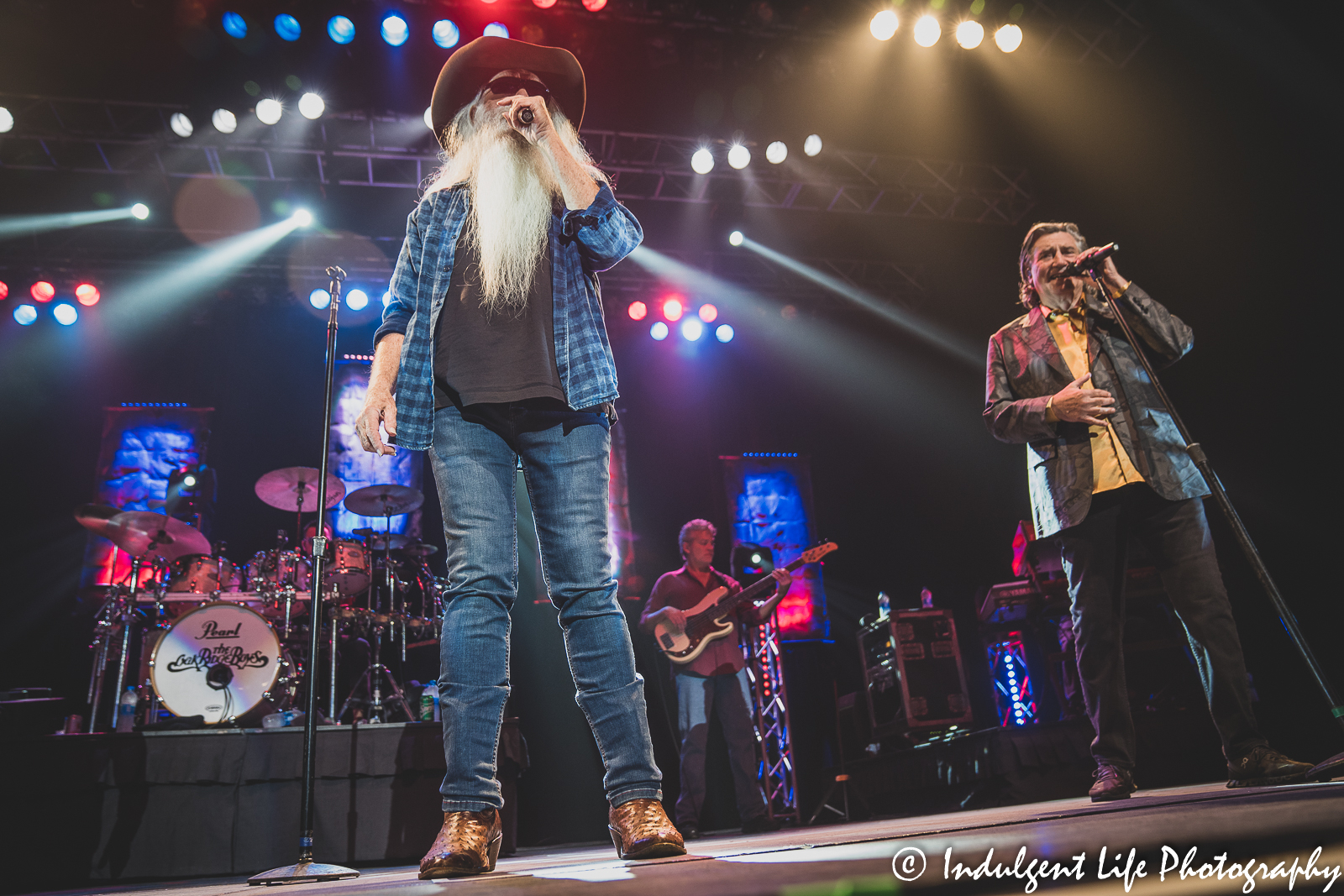 William Lee Golden and Richard Sterban of The Oak Ridge Boys performing together at Ameristar Casino's Star Pavilion in Kansas City, MO on September 24, 2021.