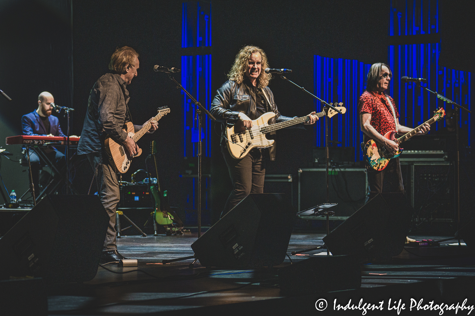 Denny Laine of The Moody Blues and Wings in concert with long-time Chicago frontman Jason Scheff and Todd Rundgren at Muriel Kauffman Theatre in downtown Kansas City, MO on March 27, 2022.