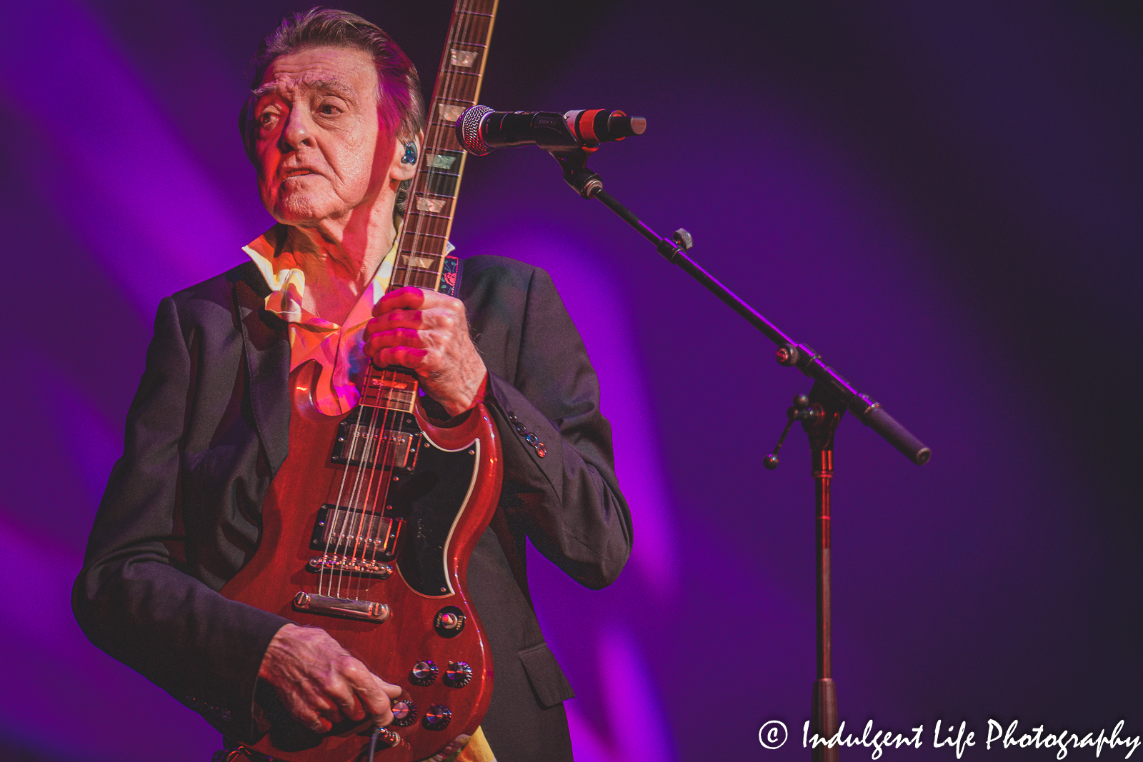 Denny Laine of The Moody Blues and Wings performing live in concert at Muriel Kauffman Theatre in downtown Kansas City, MO on March 27, 202