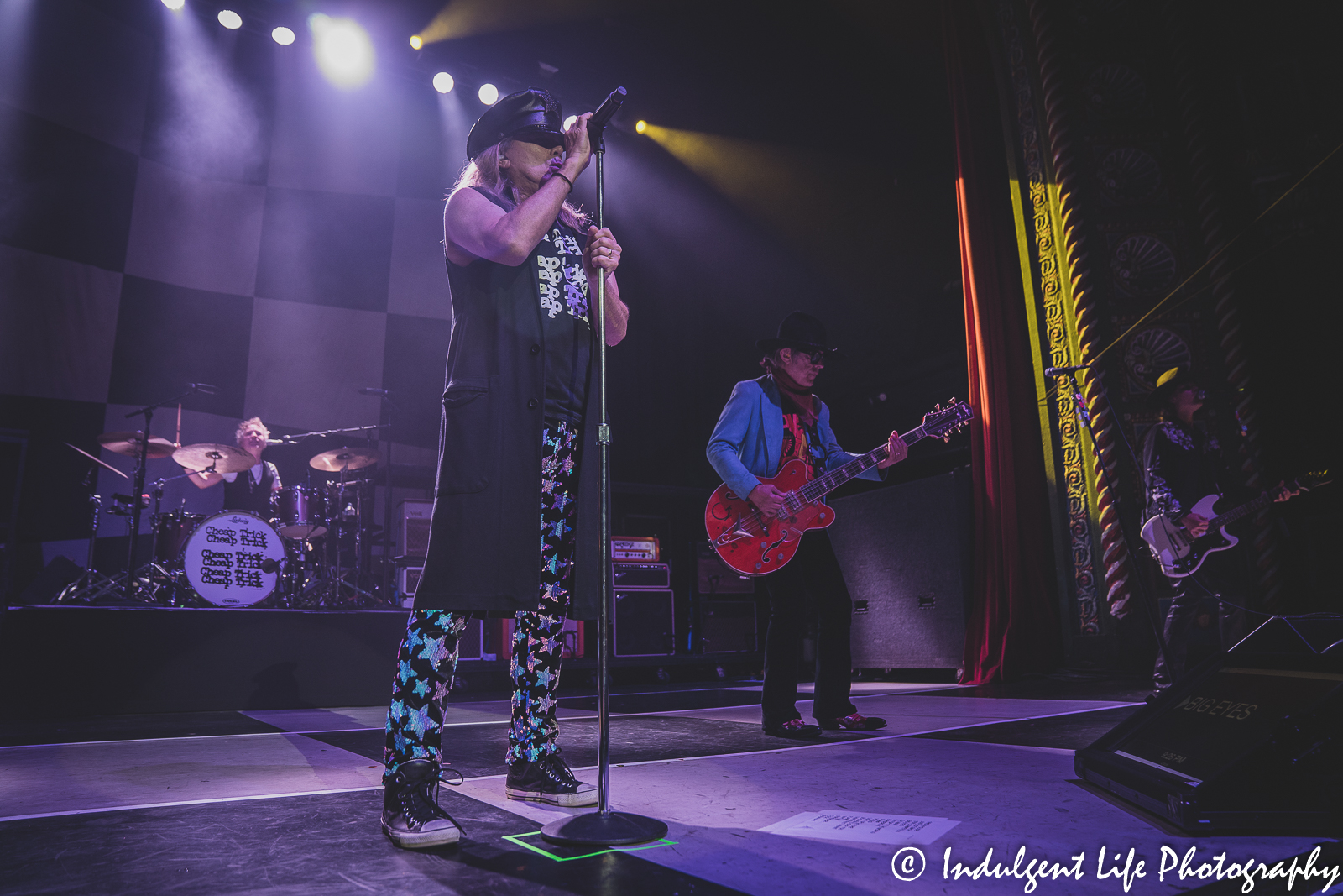 Lead singer Robin Zander of Cheap Trick performing with Daxx Nielsen, Tom Petersson and Robin Taylor Zander at Uptown Theater in Kansas City, MO on September 13, 2022.