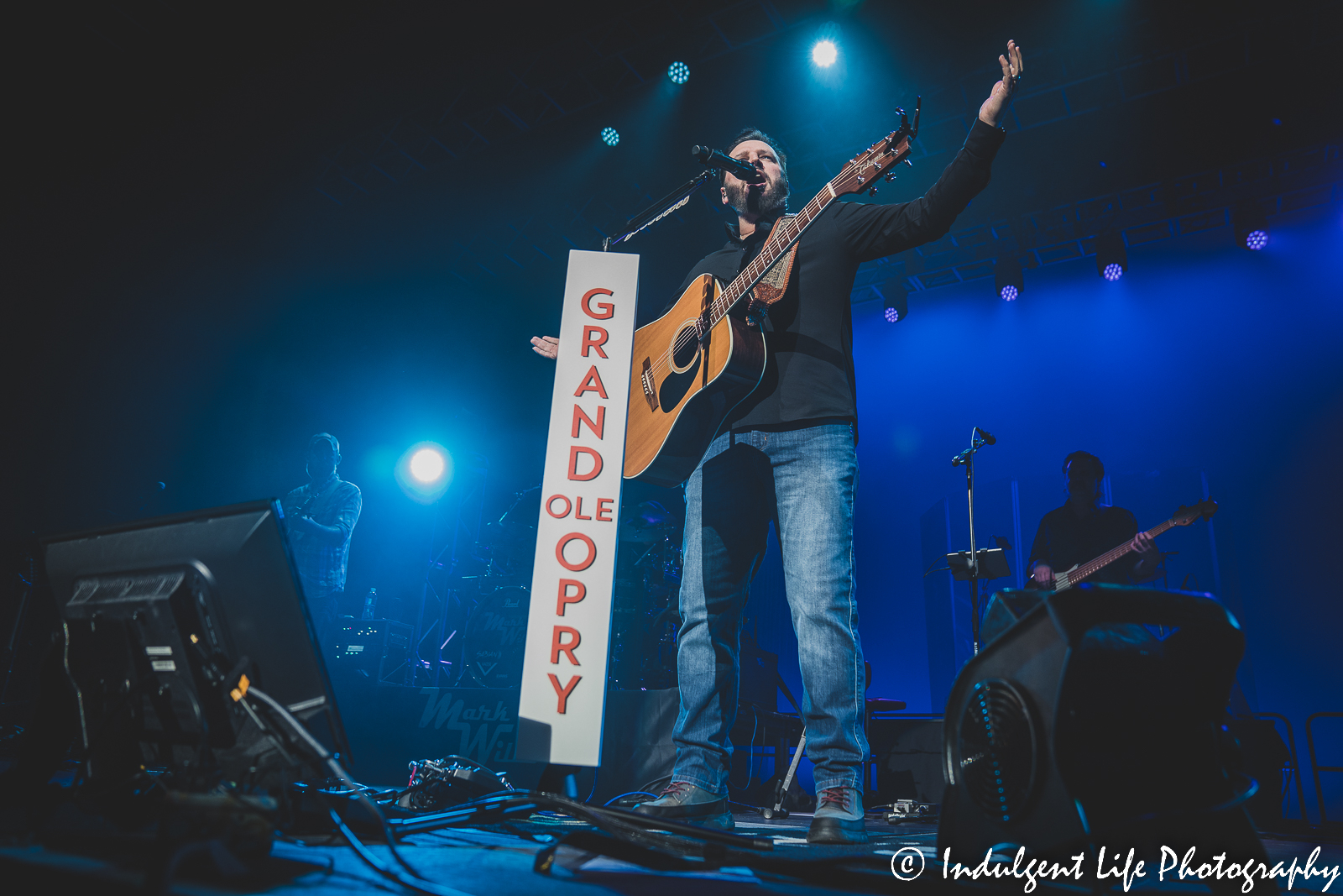 Mark Wills opening up his show at Star Pavilion inside of Ameristar Casino in Kansas City, MO on January 21, 2023.