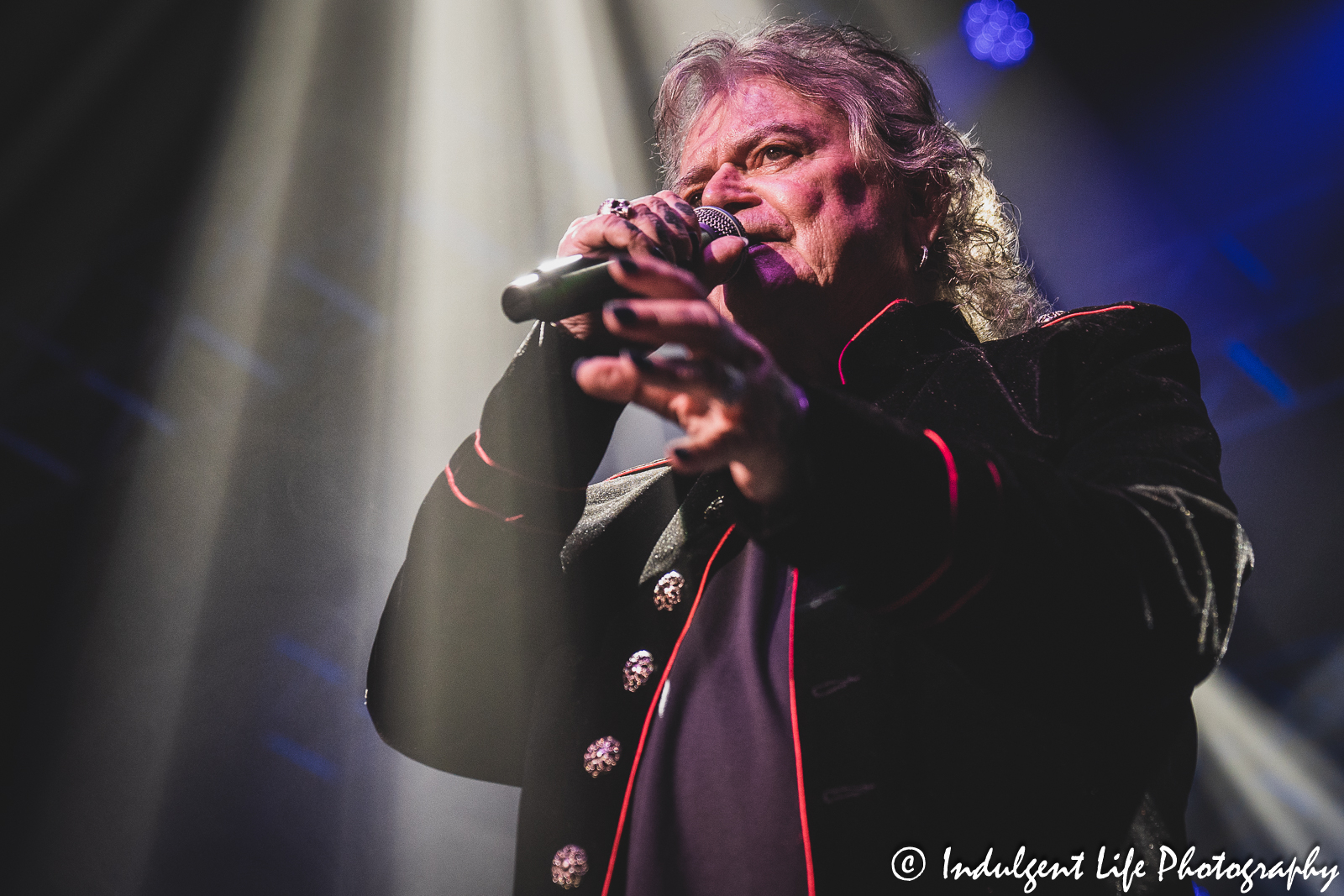 Air Supply lead singer Russell Hitchcock live in concert performing "Sweet Dreams" at Star Pavilion inside of Ameristar Casino Hotel Kansas City on May 5, 2023.