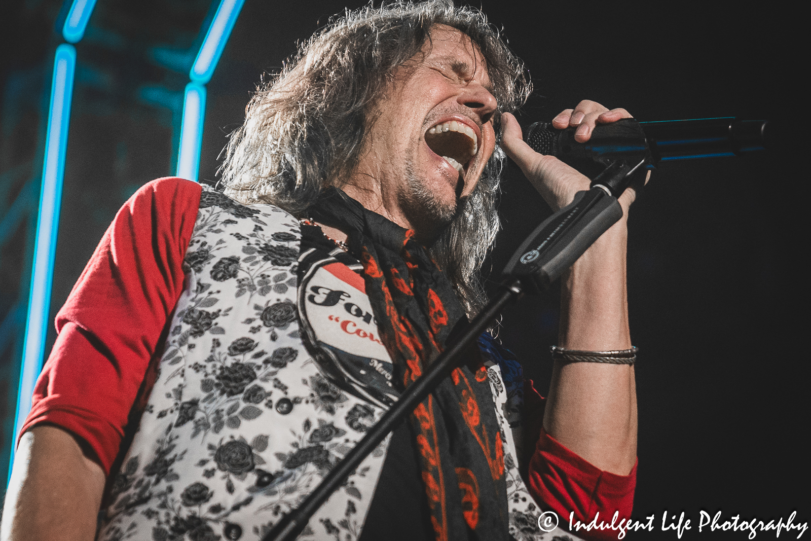 Lead singer Kelly Hansen of Foreigner performing "Cold as Ice" live on "The Historic Farewell Tour" at Starlight Theatre in Kansas City, MO on July 18, 2023.