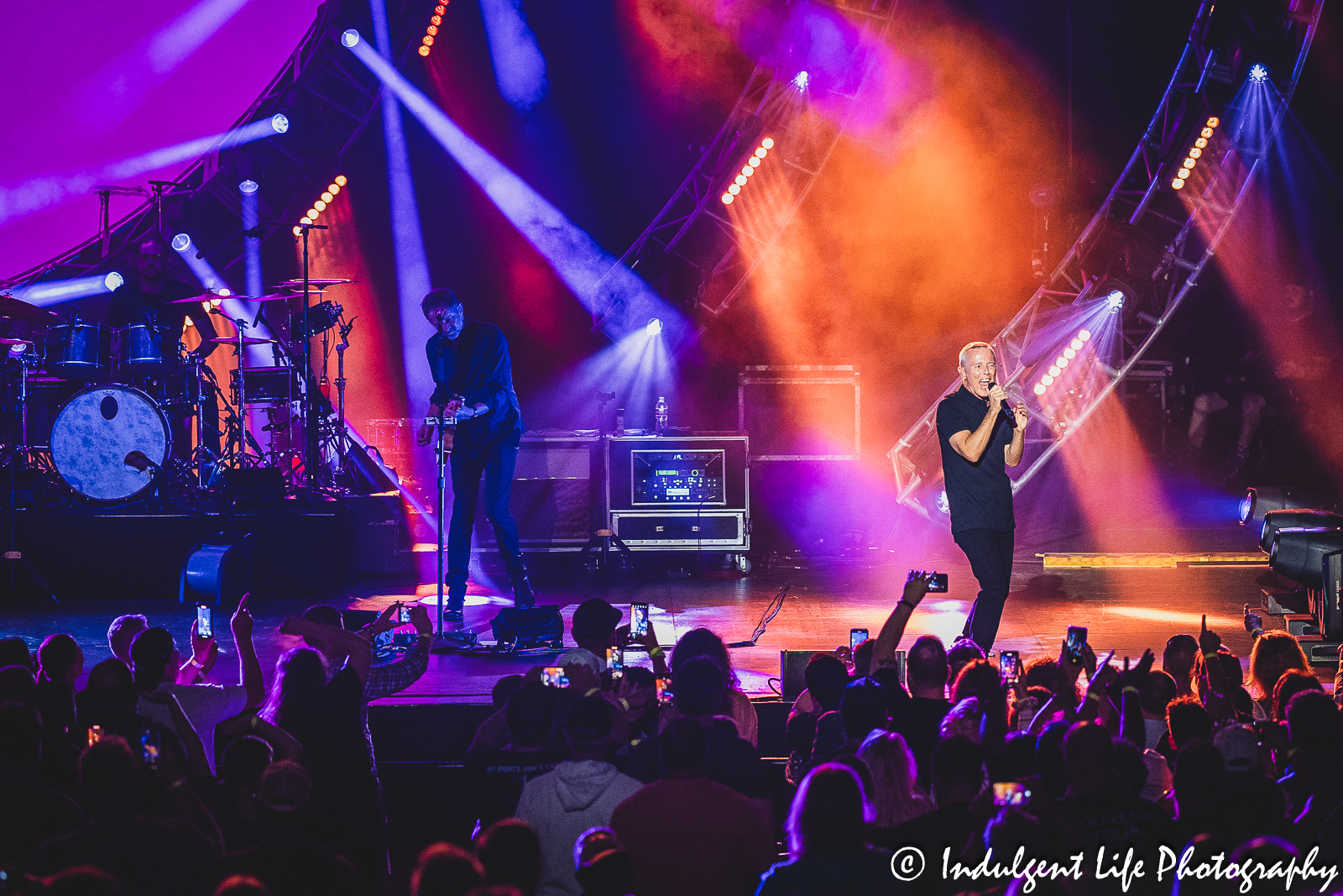 Tears for Fears member Curt Smith singing "Everybody Wants to Rule the World" at Kansas City's Starlight Theatre on July 14, 2023.