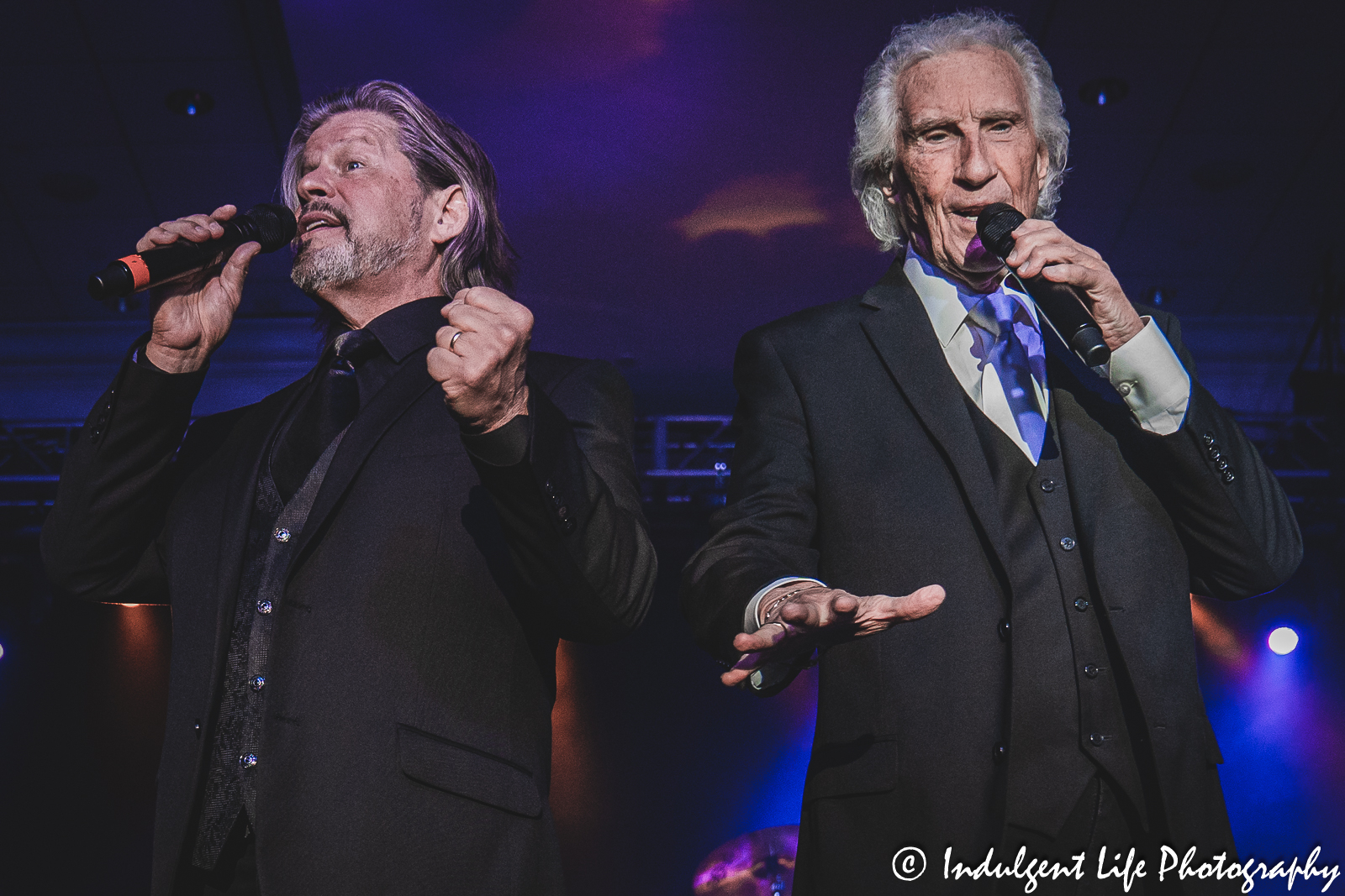 Righteous Brothers duo Bill Medley and Bucky Heard performing together at Prairie Band Casino in Mayetta, KS on June 29, 2023.
