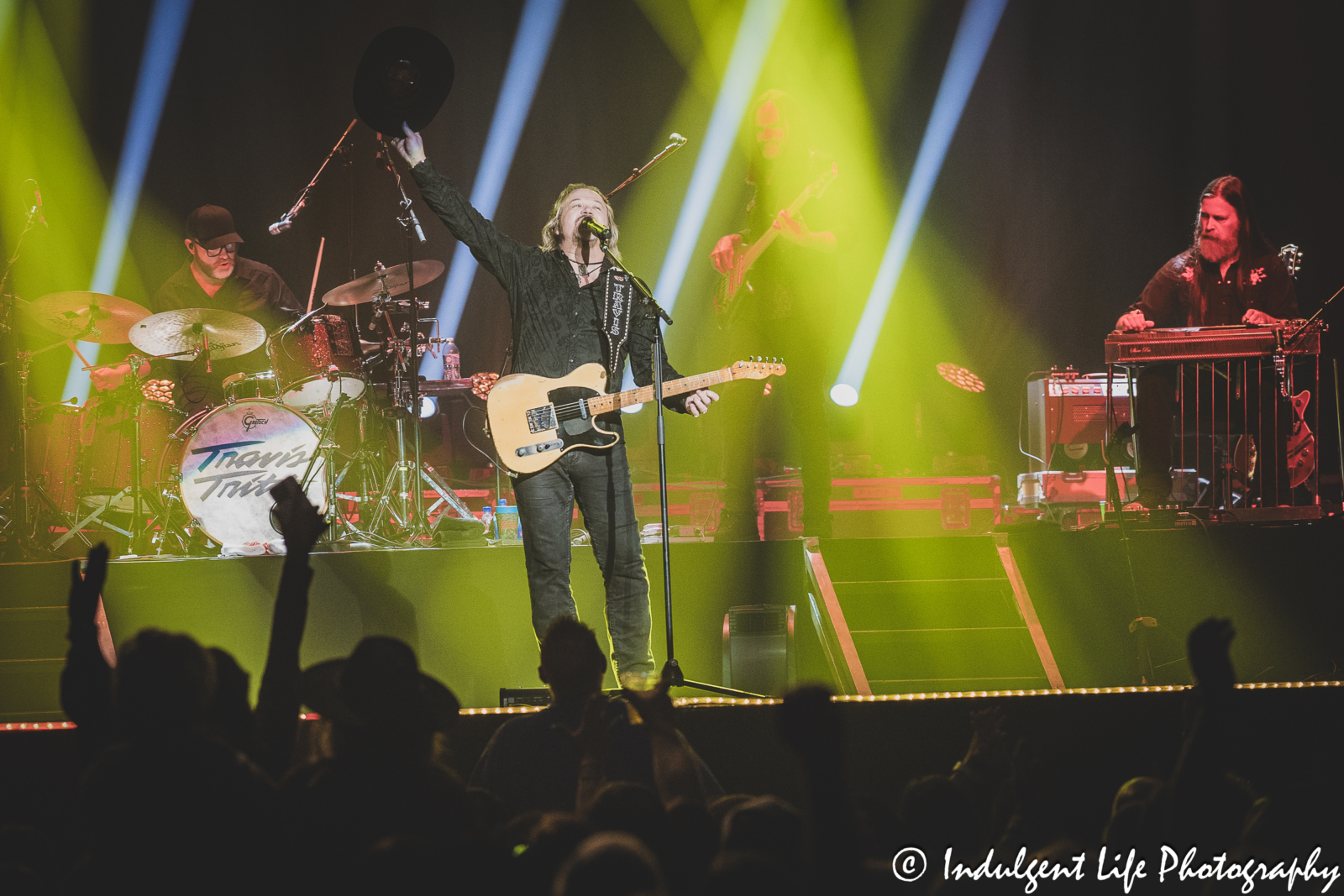 Travis Tritt tipping his hat to fans live at Star Pavilion inside of Ameristar Casino in Kansas City, MO on September 16, 2023.