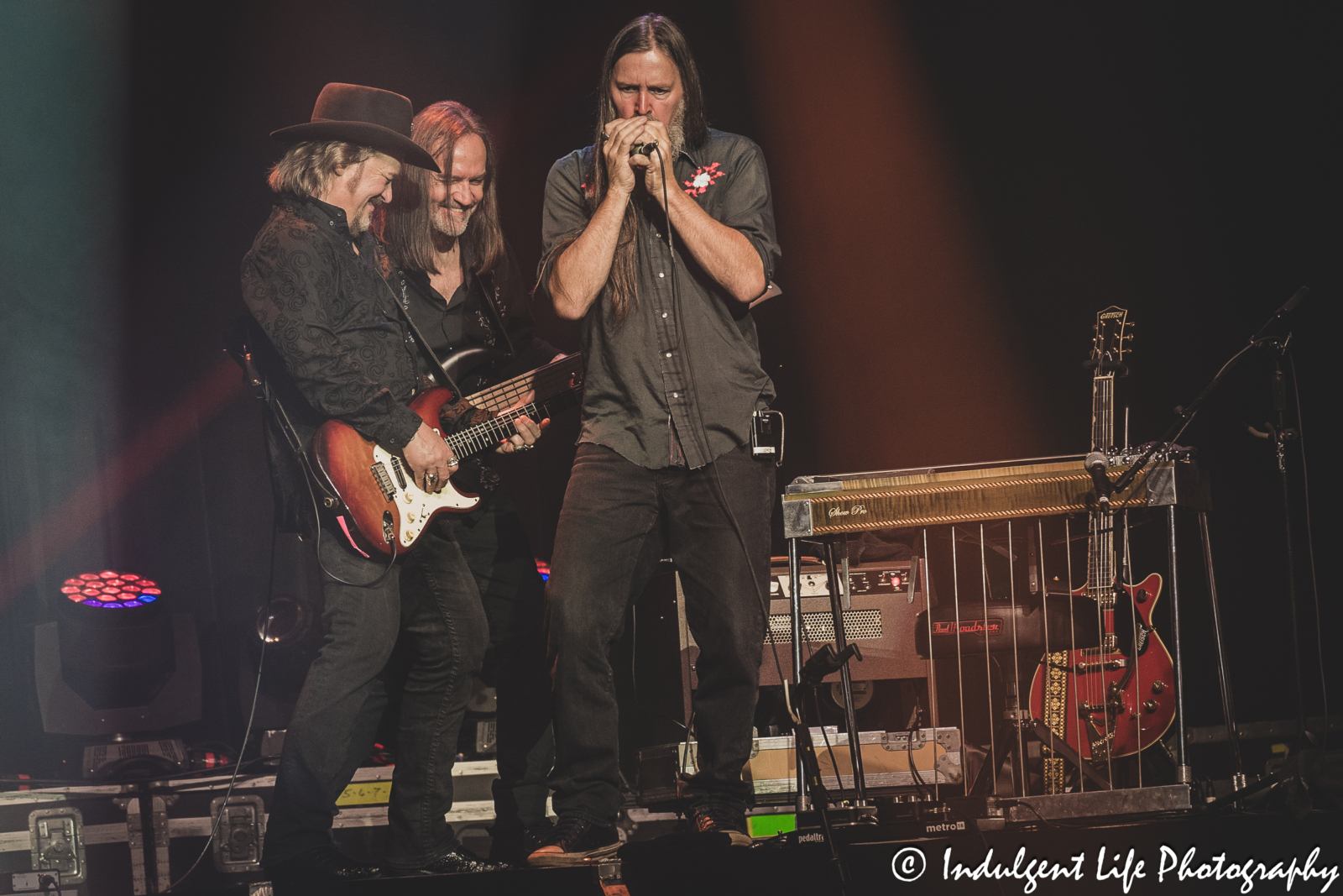 Travis Tritt closing out his concert at Ameristar Casino's Star Pavilion in Kansas City, MO on September 16, 2023.