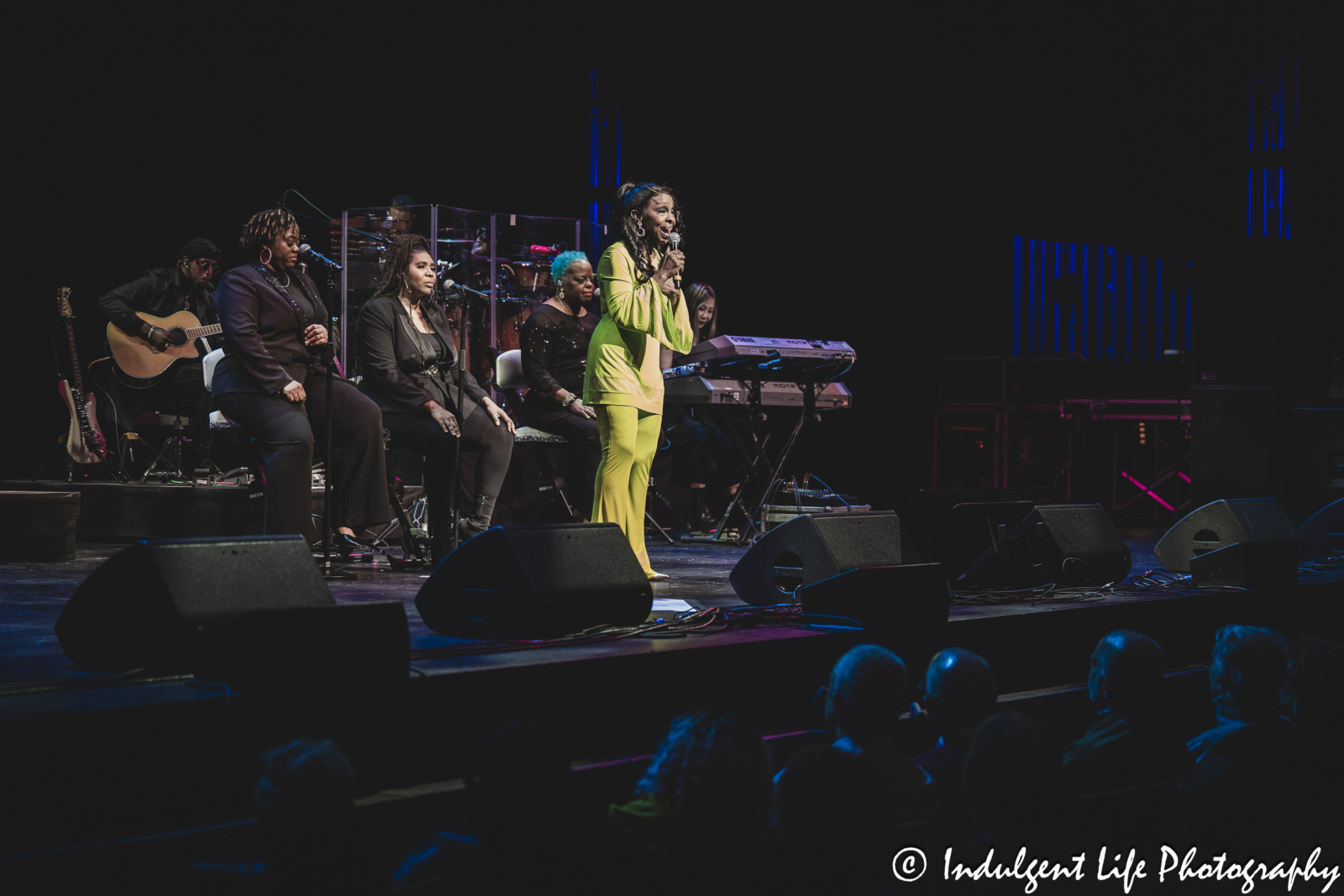 The Empress of Soul" Gladys Knight singing "Love Overboard" during her concert at Muriel Kauffman Theatre inside of the Kauffman Center in downtown Kansas City, MO on November 19, 2023.