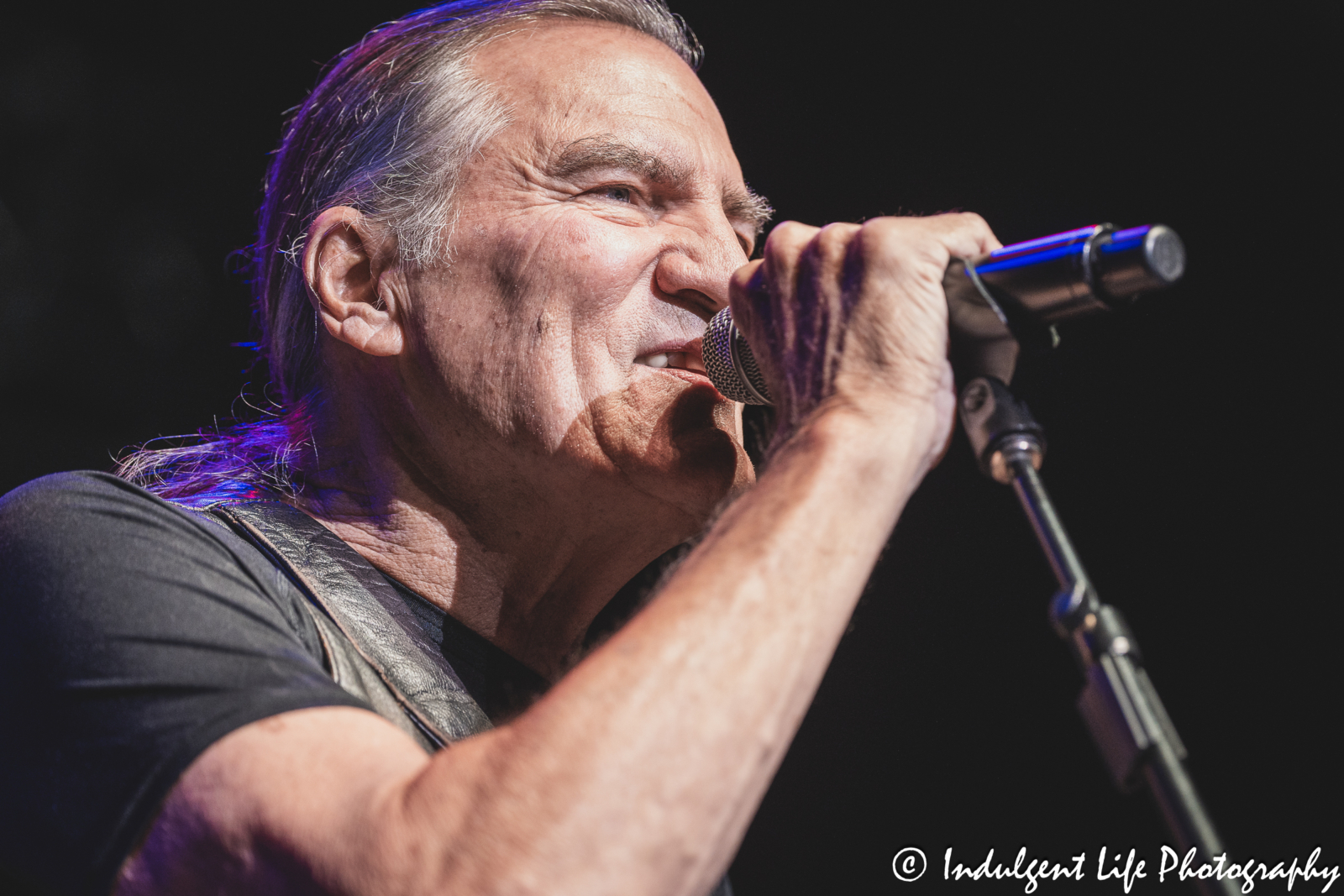 Grand Funk Railroad lead singer and rhythm guitarist singing live in concert at star Pavilion inside of Ameristar Casino in Kansas City, MO on June 21, 2024.