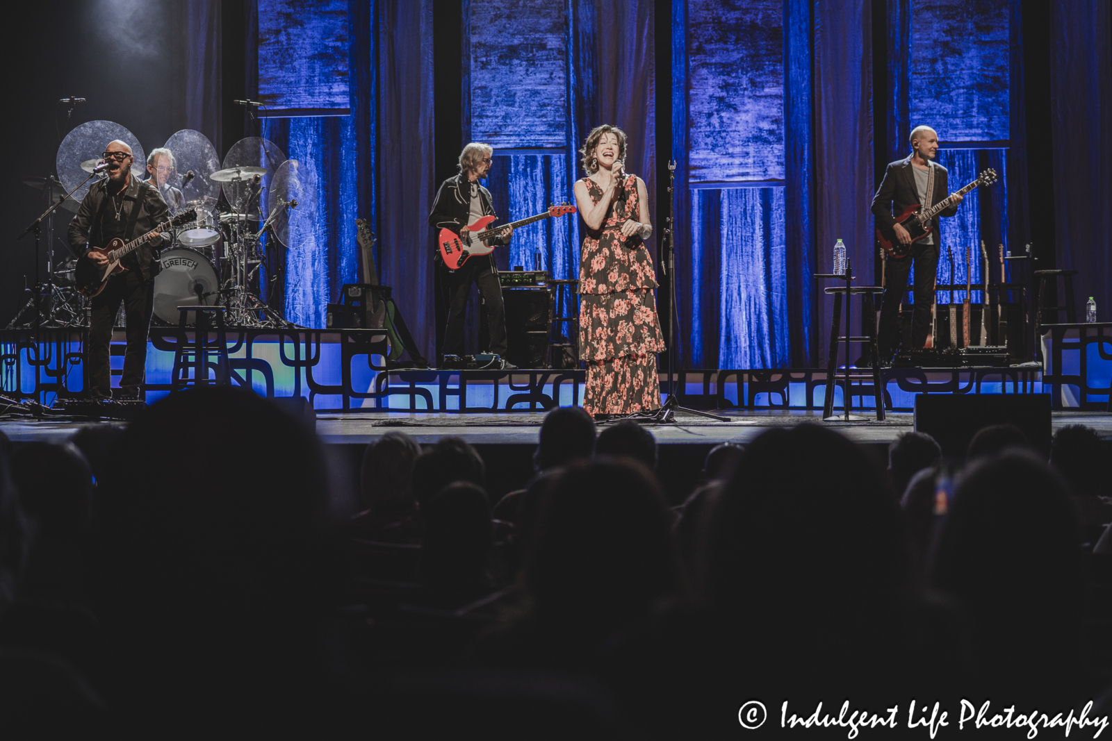 Amy Grant performing "Walk On Water" with her band at Kauffman Center for the Performing Arts in downtown Kansas City, MO on April 4, 2025.