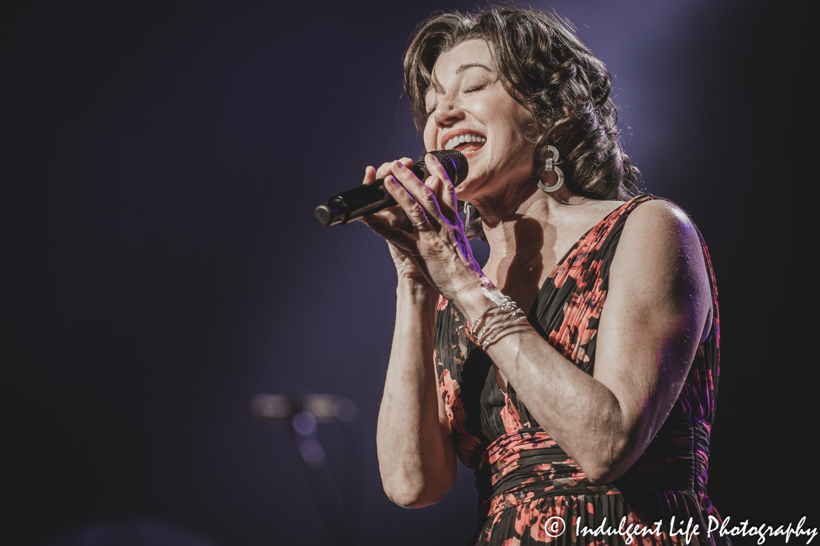 Amy Grant performing "Walk On Water" live in concert at Kauffman Center for the Performing Arts in downtown Kansas City, MO on April 4, 2025.