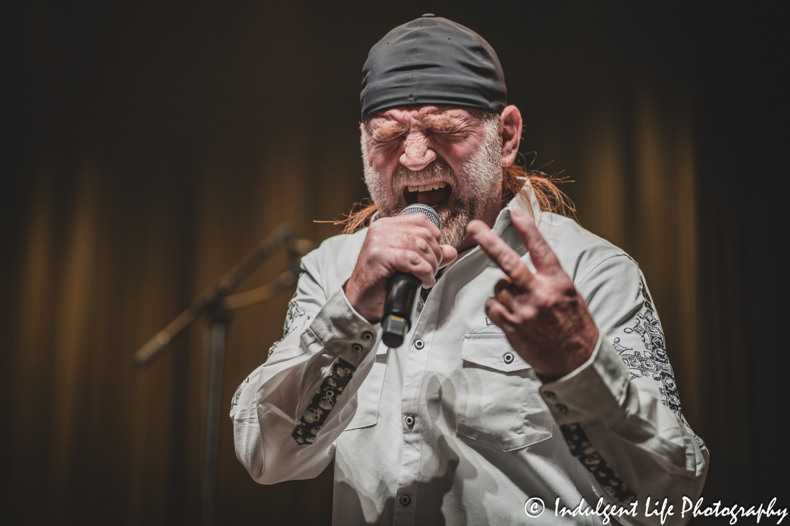 Frontman Frank Drummond of Missouri the band performing live at Ameristar Casino's Star Pavilion in Kansas City, MO on April 26, 2025.