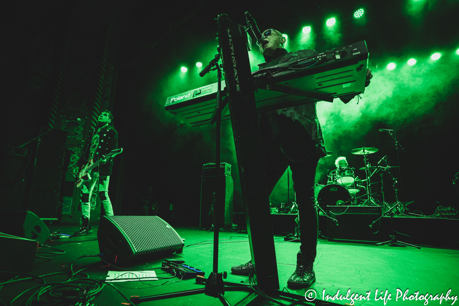 A Flock of Seagulls members Mike Score, Pando and Kevin Rankin performing "Modern Love Is Automatic" live on the "I Love The 80's" tour at Uptown Theater in Kansas City, MO on June 13, 2025.