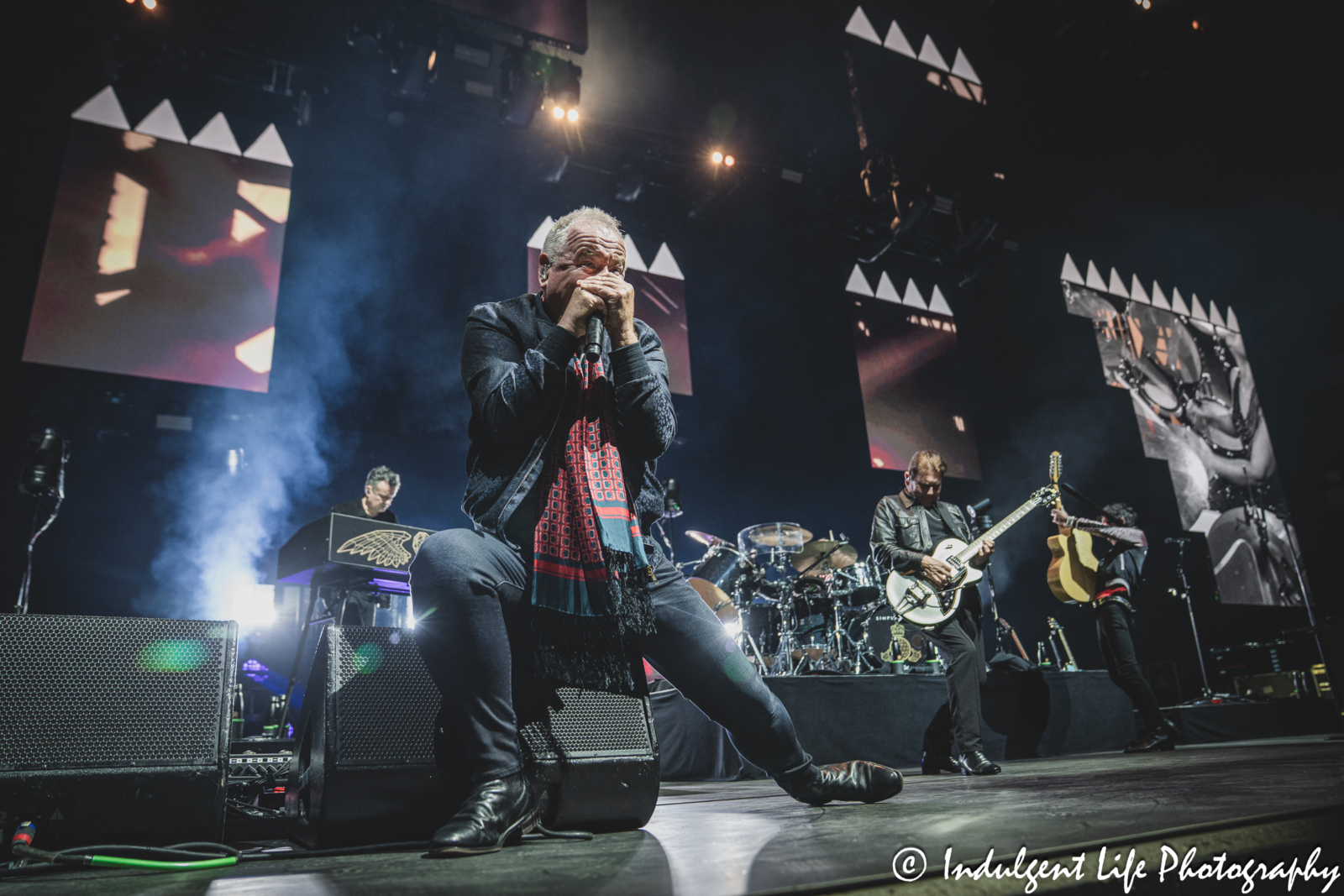 Lead singer Jim Kerr performing "Waterfront" live in concert with his band Simple Minds on their "Alive & Kicking" tour at Hollywood Casino Amphitheater in Maryland Heights, MO on June 5, 2025.
