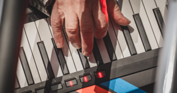 Howard Jones performed live in concert with Haircut 100 and Richard Blade at Ameristar Casino's Star Pavilion in Kansas City, MO on September 13, 2025.