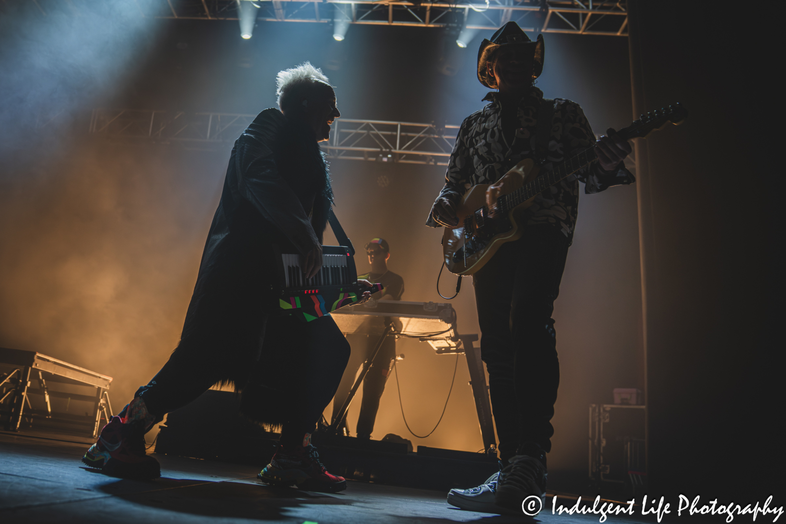 Howard Jones performing "Pearl in the Shell" live in concert with guitar player Robin Boult at Ameristar Casino's Star Pavilion in Kansas City, MO on September 13, 2025.