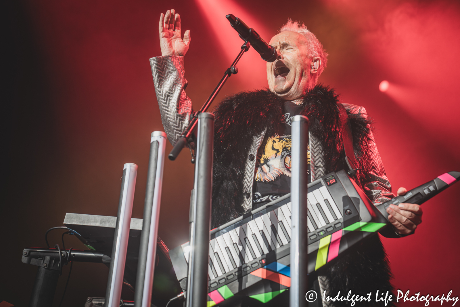 Howard Jones performing "Pearl in the Shell" live in concert at Star Pavilion inside of Ameristar Casino in Kansas City, MO on September 13, 2025.