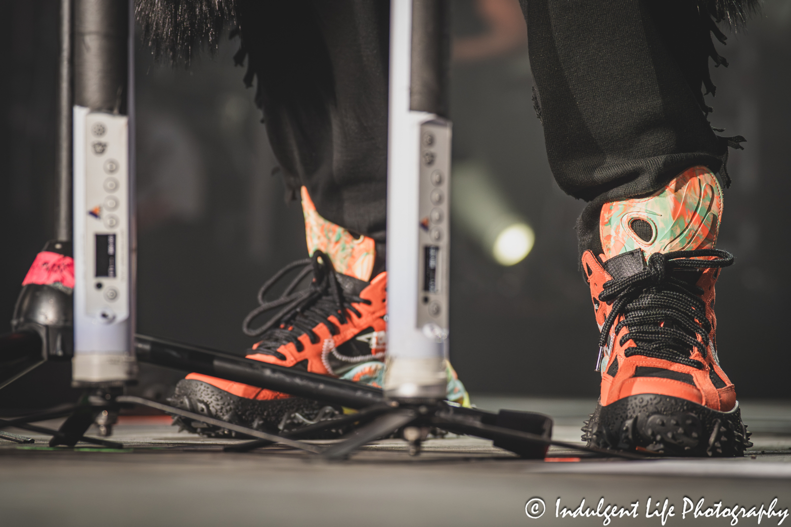 Howard Jones in his Nike shoes performing "Pearl in the Shell" live in concert at Star Pavilion inside of Ameristar Casino in Kansas City, MO on September 13, 2025.