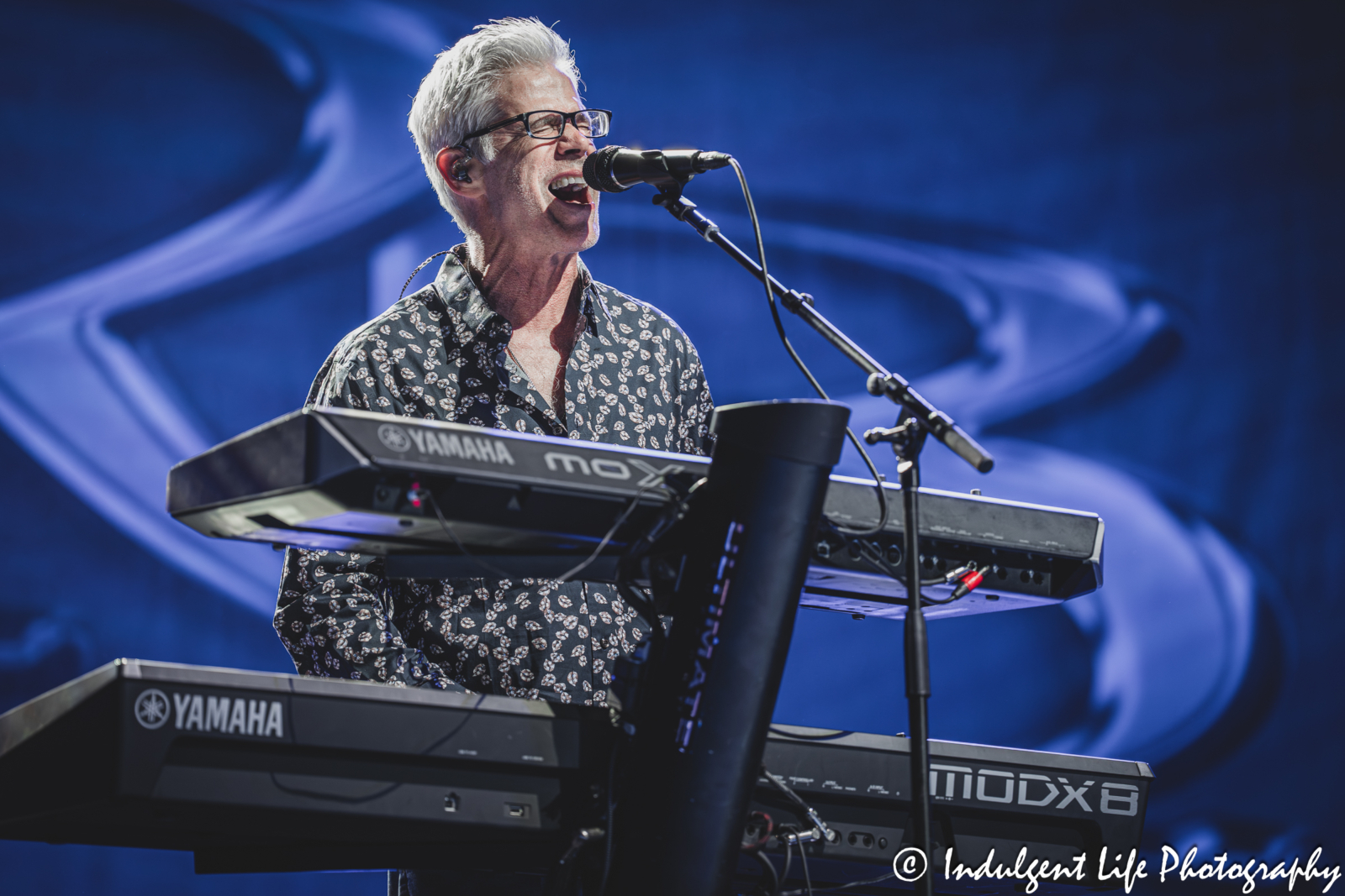Little River Band keyboard player Chris Marion live in concert at Azura Amphitheater in Bonner Springs, KS on September 25, 2025.