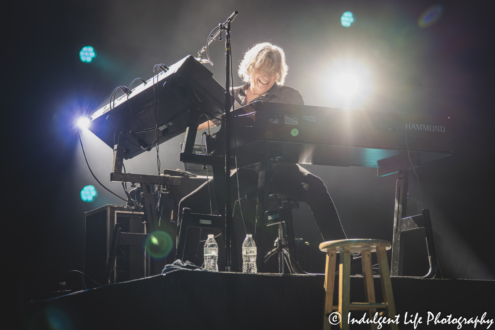 Three Dog Night keyboard player Howard Laravea live in concert at Azura Amphitheater in Bonner Springs, KS on September 25, 2025.
