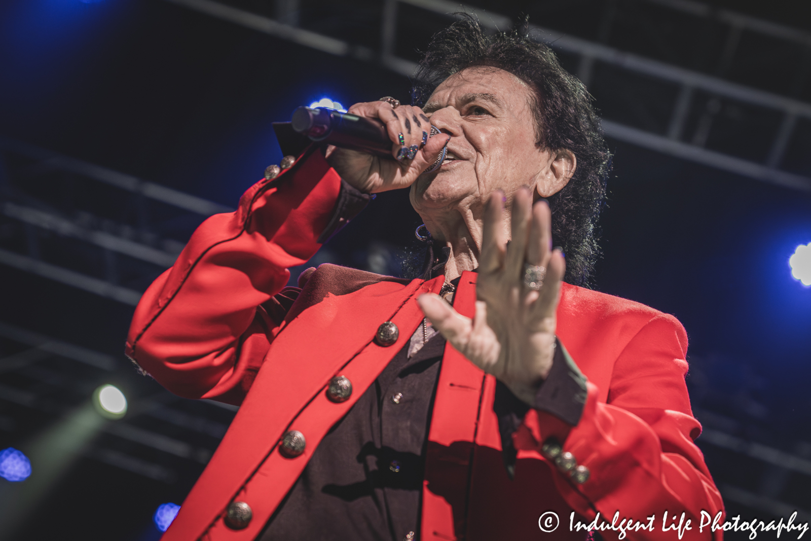 Russell Hitchcock of Air Supply performing "Sweet Dreams" at Ameristar Casino in Kansas City, MO on March 28, 2026.